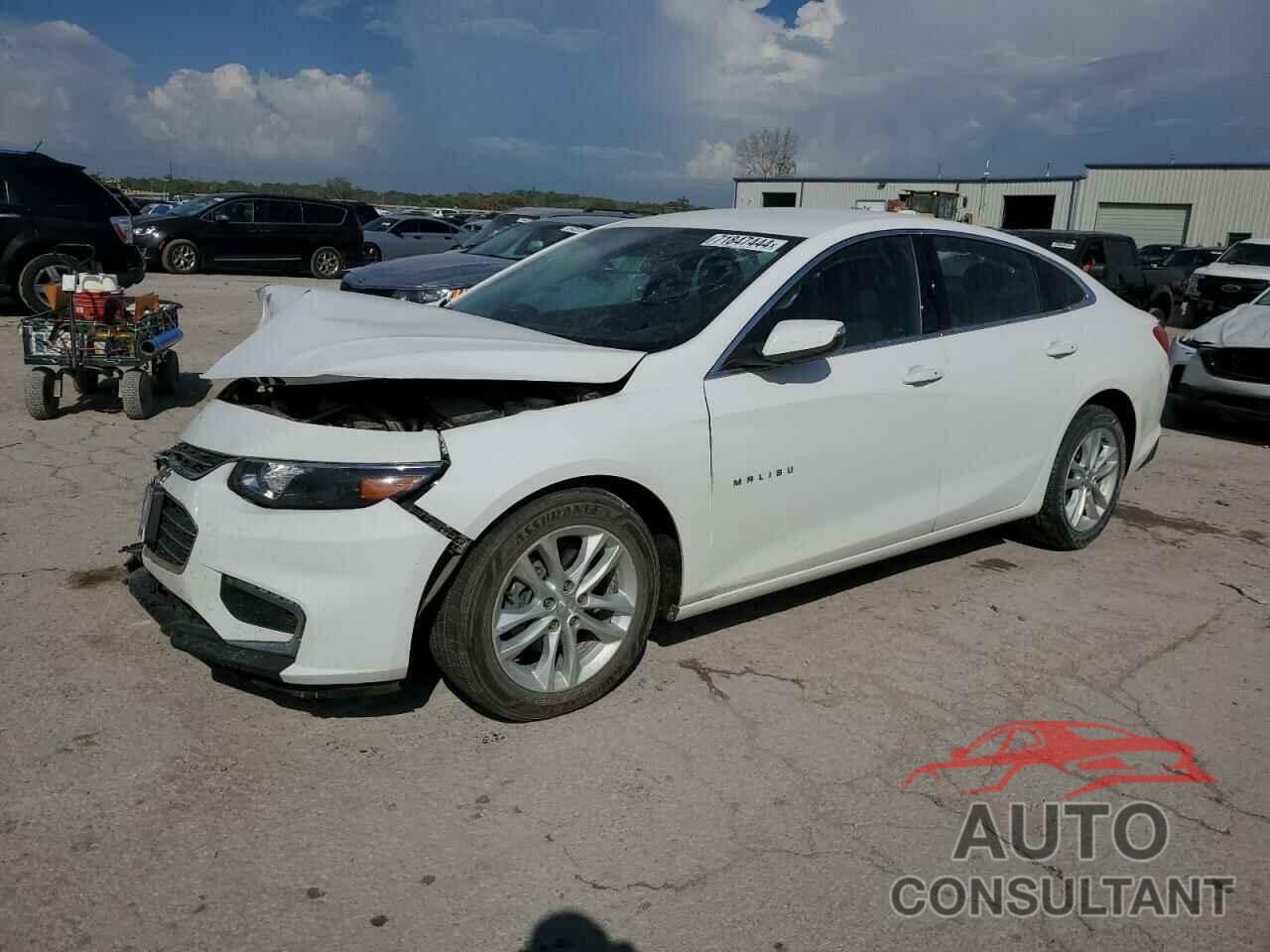 CHEVROLET MALIBU 2017 - 1G1ZE5ST7HF257803