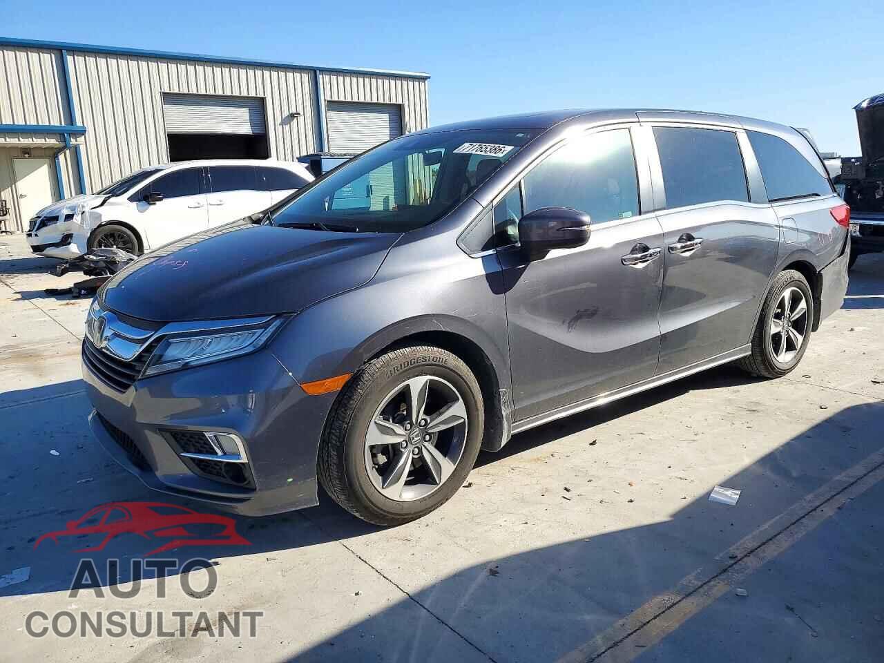 HONDA ODYSSEY 2018 - 5FNRL6H89JB060146