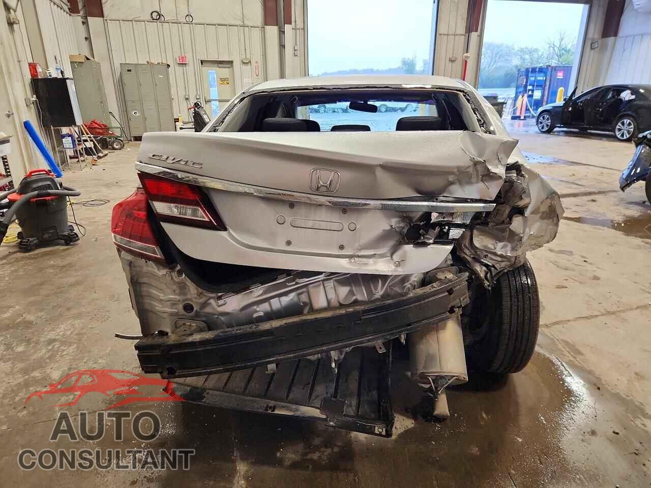 HONDA CIVIC 2015 - 19XFB2F50FE090883