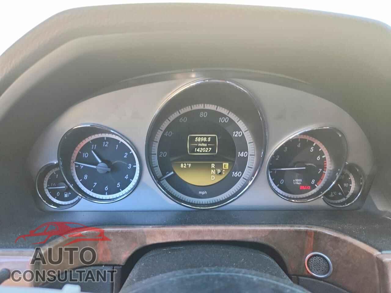 MERCEDES-BENZ E-CLASS 2012 - WDDHF5KB3CA645324