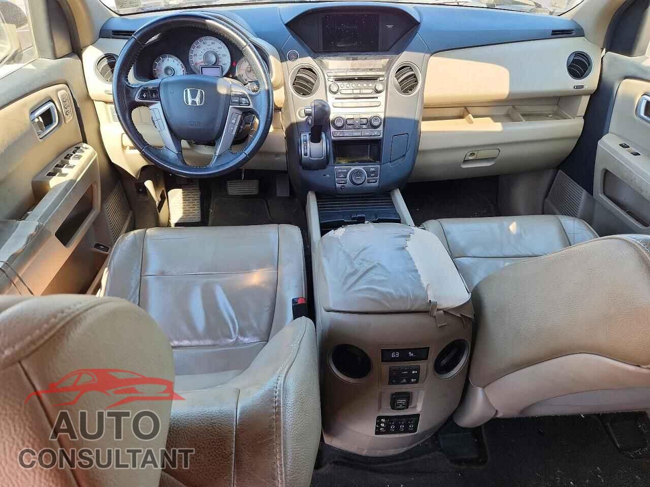 HONDA PILOT 2012 - 5FNYF4H93CB019627
