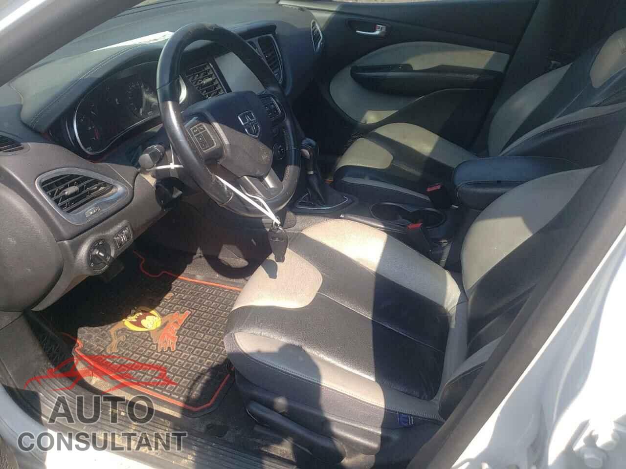 DODGE DART 2015 - 1C3CDFBB4FD404542