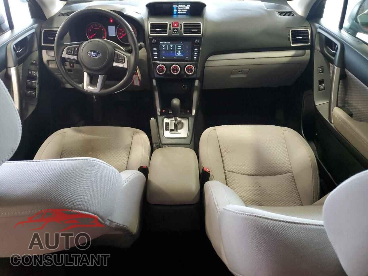SUBARU FORESTER 2017 - JF2SJAEC8HH595452