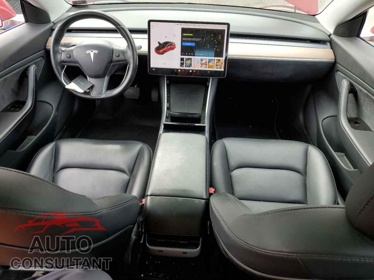TESLA MODEL 3 2018 - 5YJ3E1EB3JF094389