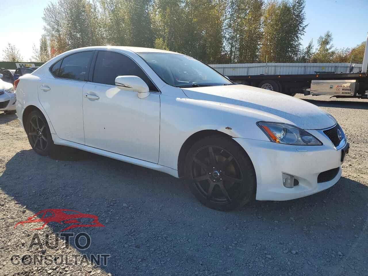 LEXUS IS 2010 - JTHCF5C29A5043941