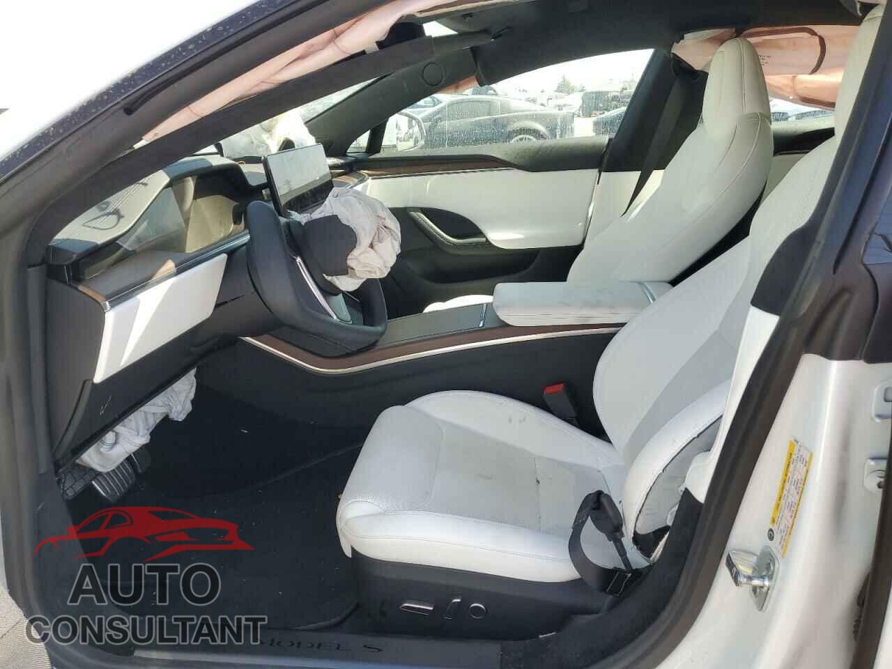 TESLA MODEL S 2022 - 5YJSA1E58NF463285