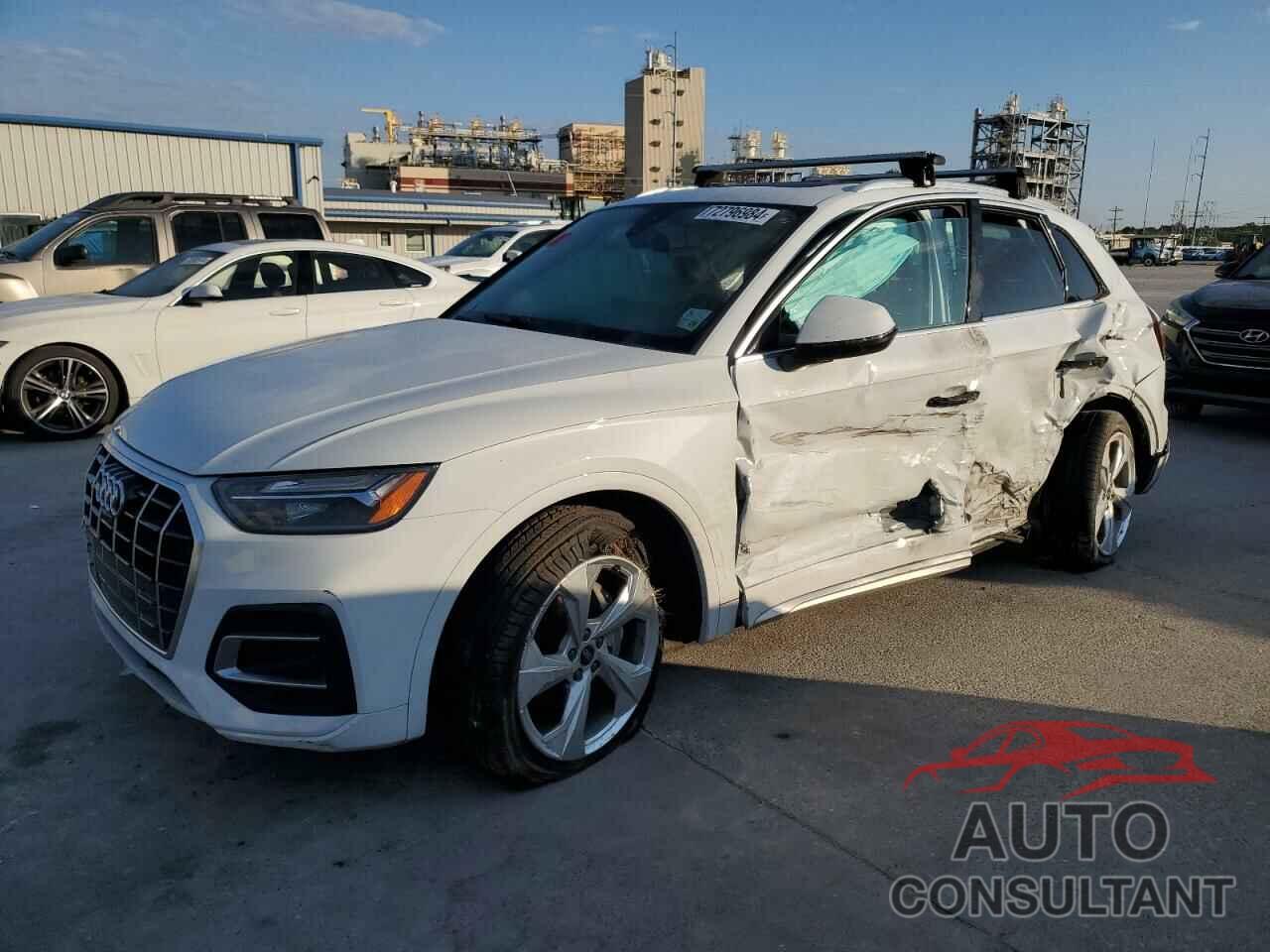 AUDI Q5 2021 - WA1BAAFY2M2060195