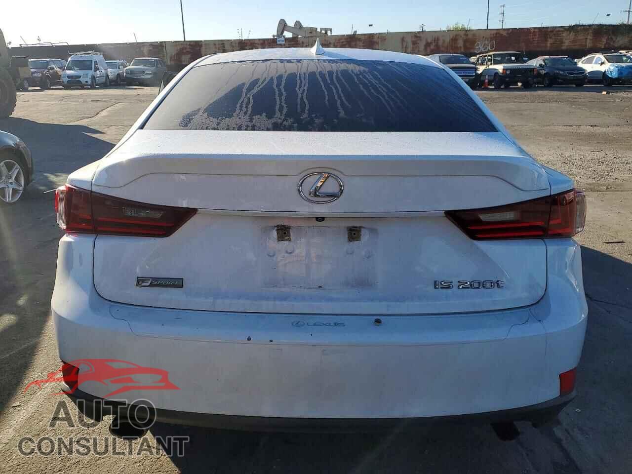 LEXUS IS 2016 - JTHBA1D2XG5013924
