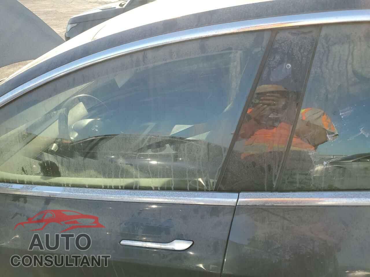 TESLA MODEL 3 2018 - 5YJ3E1EA2JF004012