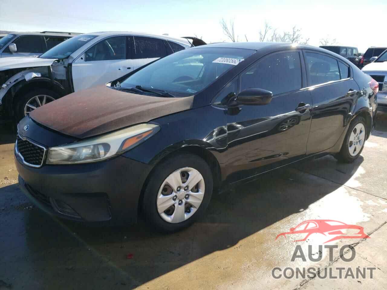 KIA FORTE 2018 - 3KPFK4A73JE276429