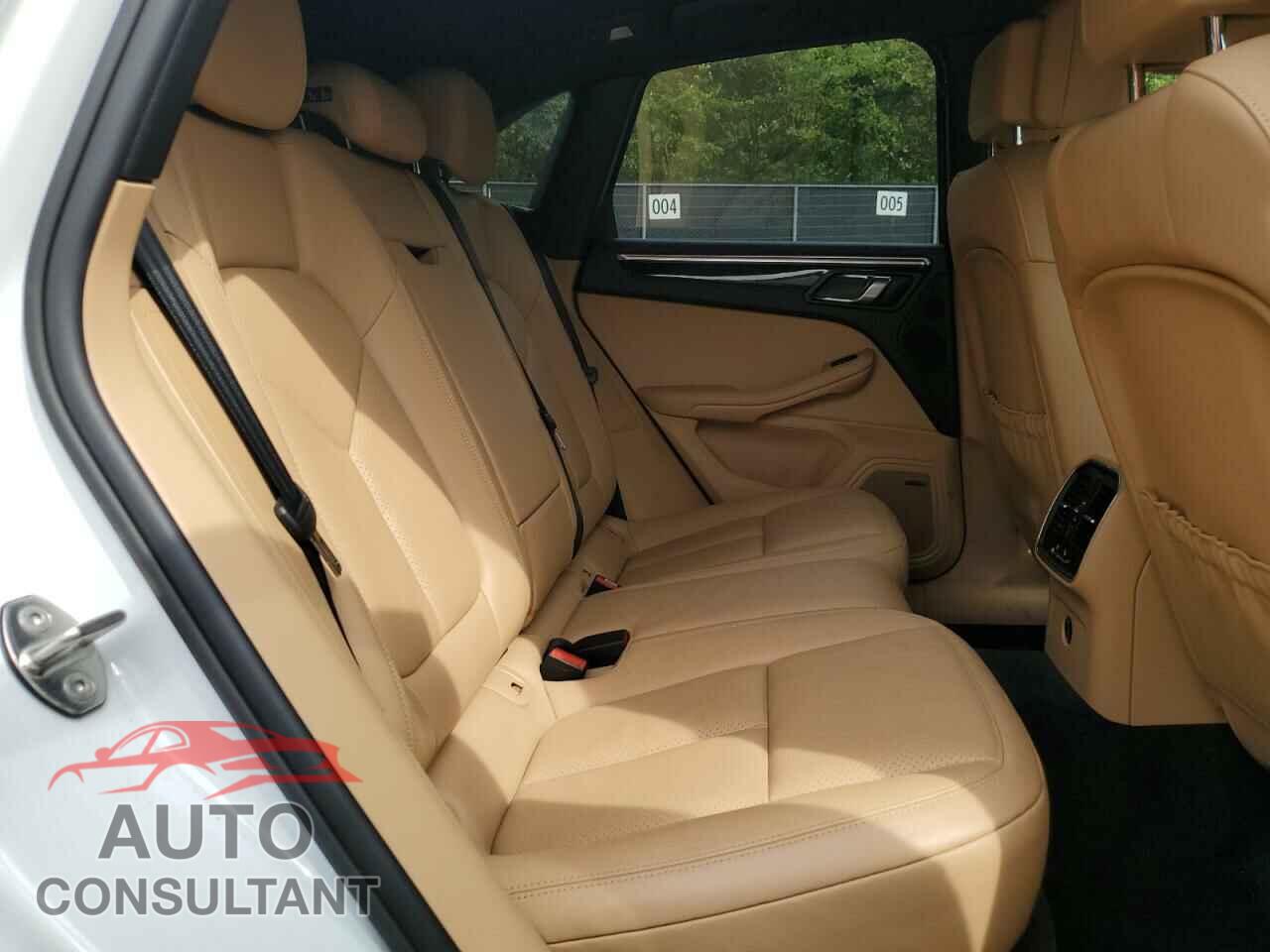 PORSCHE MACAN 2017 - WP1AA2A59HLB04650