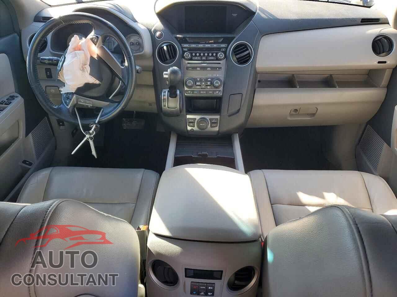 HONDA PILOT 2013 - 5FNYF3H69DB028365