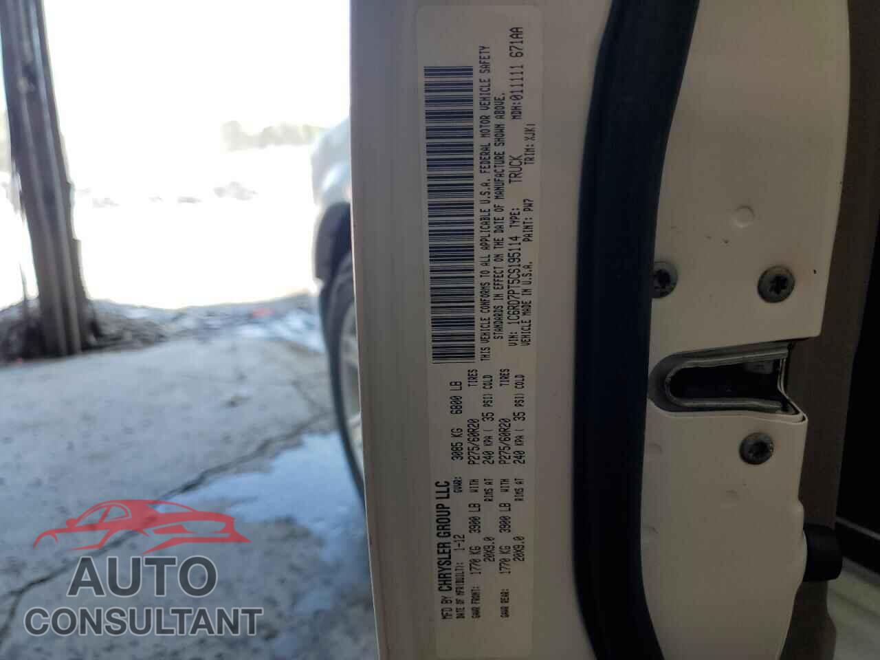 DODGE RAM 1500 2012 - 1C6RD7PT5CS195114