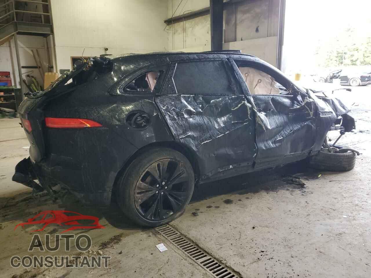 JAGUAR F-PACE 2018 - SADCM2FV2JA298423