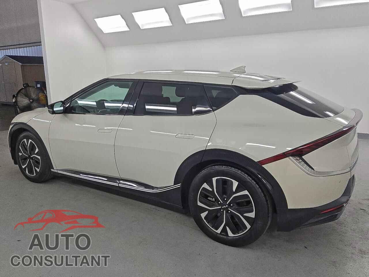 KIA EV6 LIGHT 2024 - KNDC34LA1R5184851