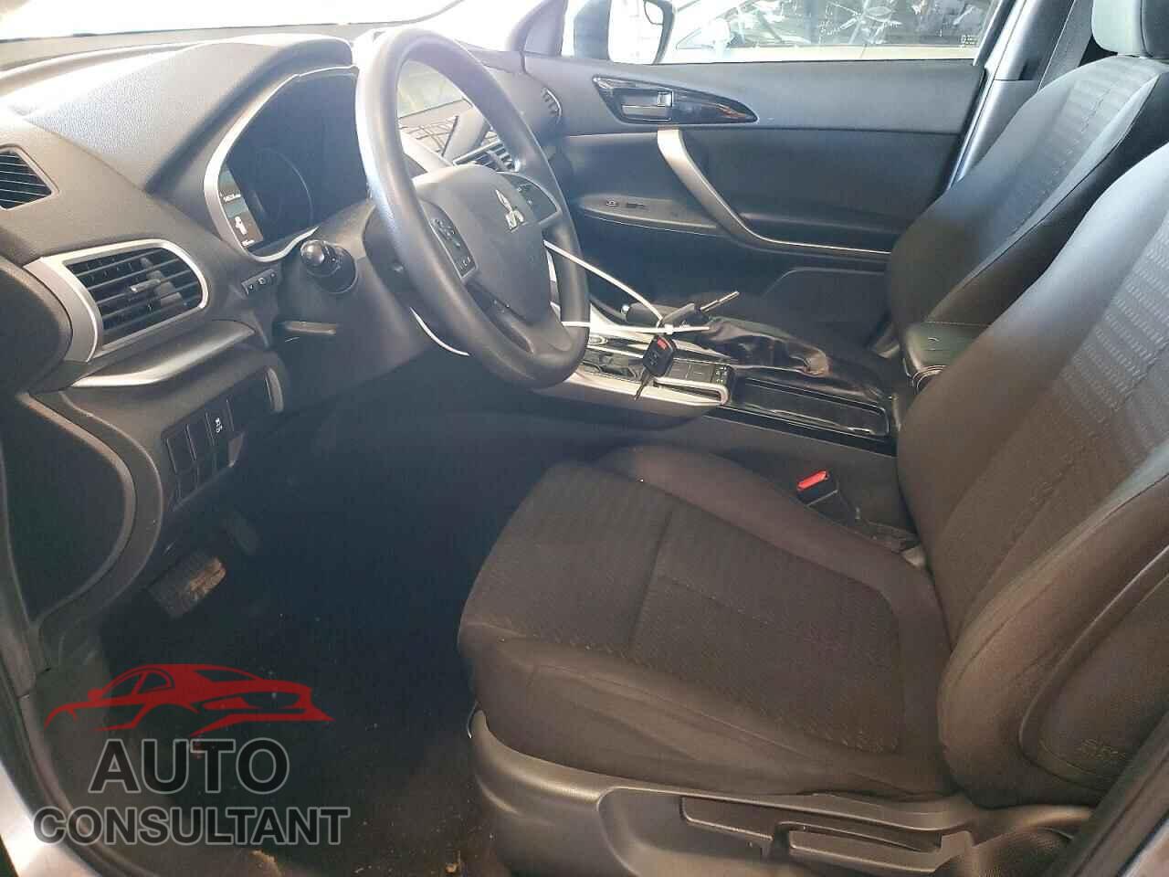 MITSUBISHI ECLIPSE 2018 - JA4AT4AA7JZ046524
