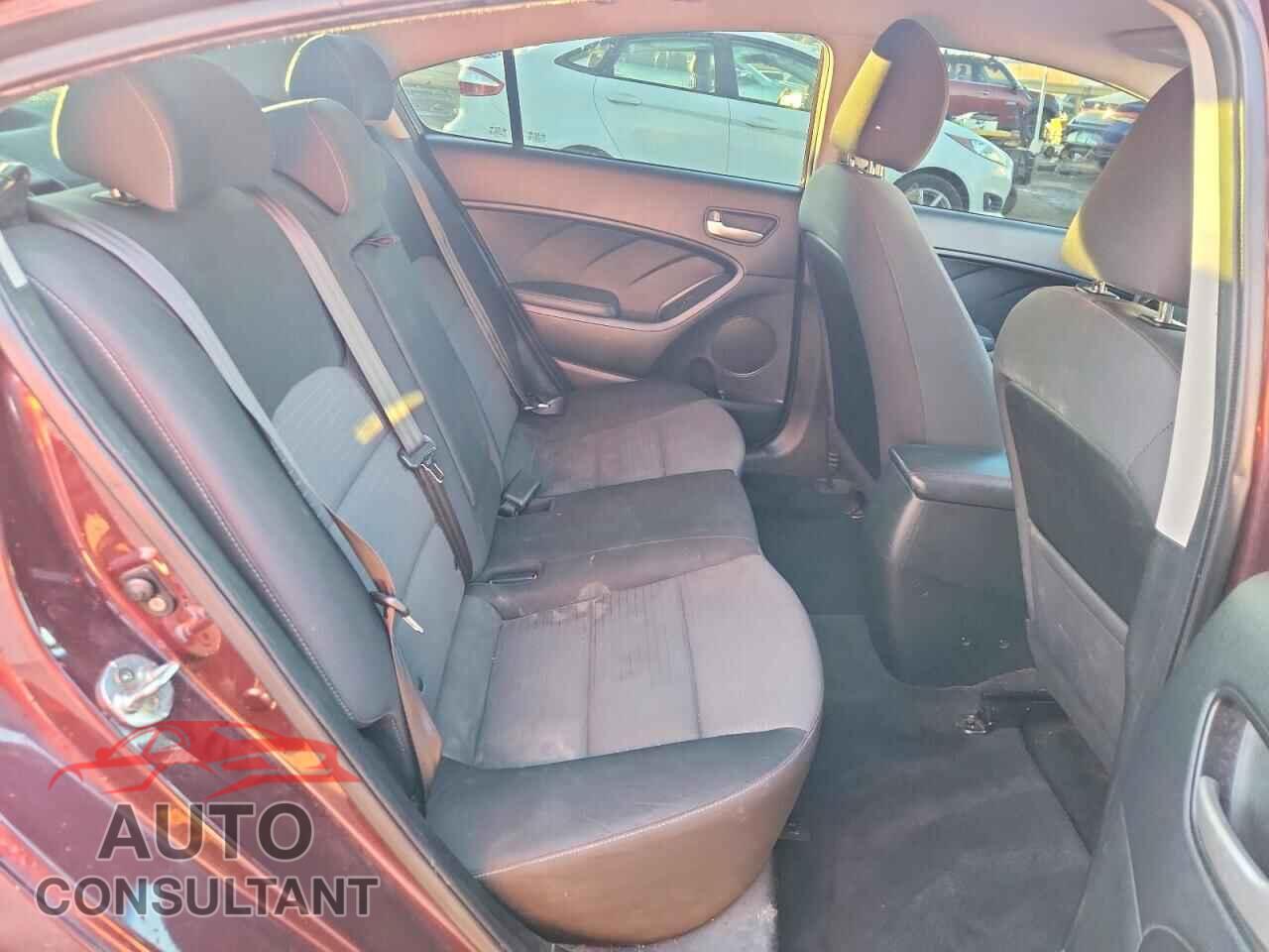 KIA FORTE 2017 - 3KPFL4A78HE060468