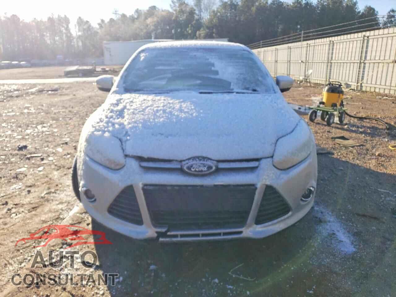 FORD FOCUS 2014 - 1FADP3F20EL293708