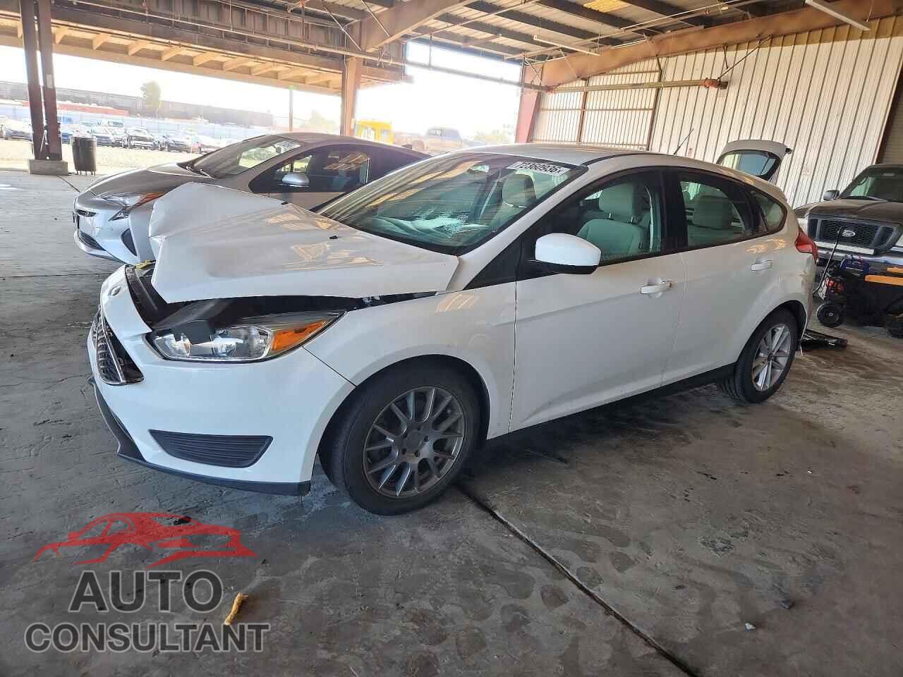 FORD FOCUS 2018 - 1FADP3K27JL282902