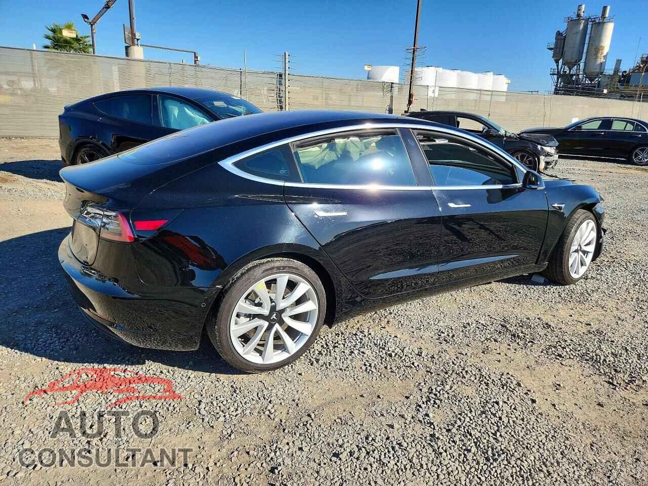 TESLA MODEL 3 2018 - 5YJ3E1EA3JF179448