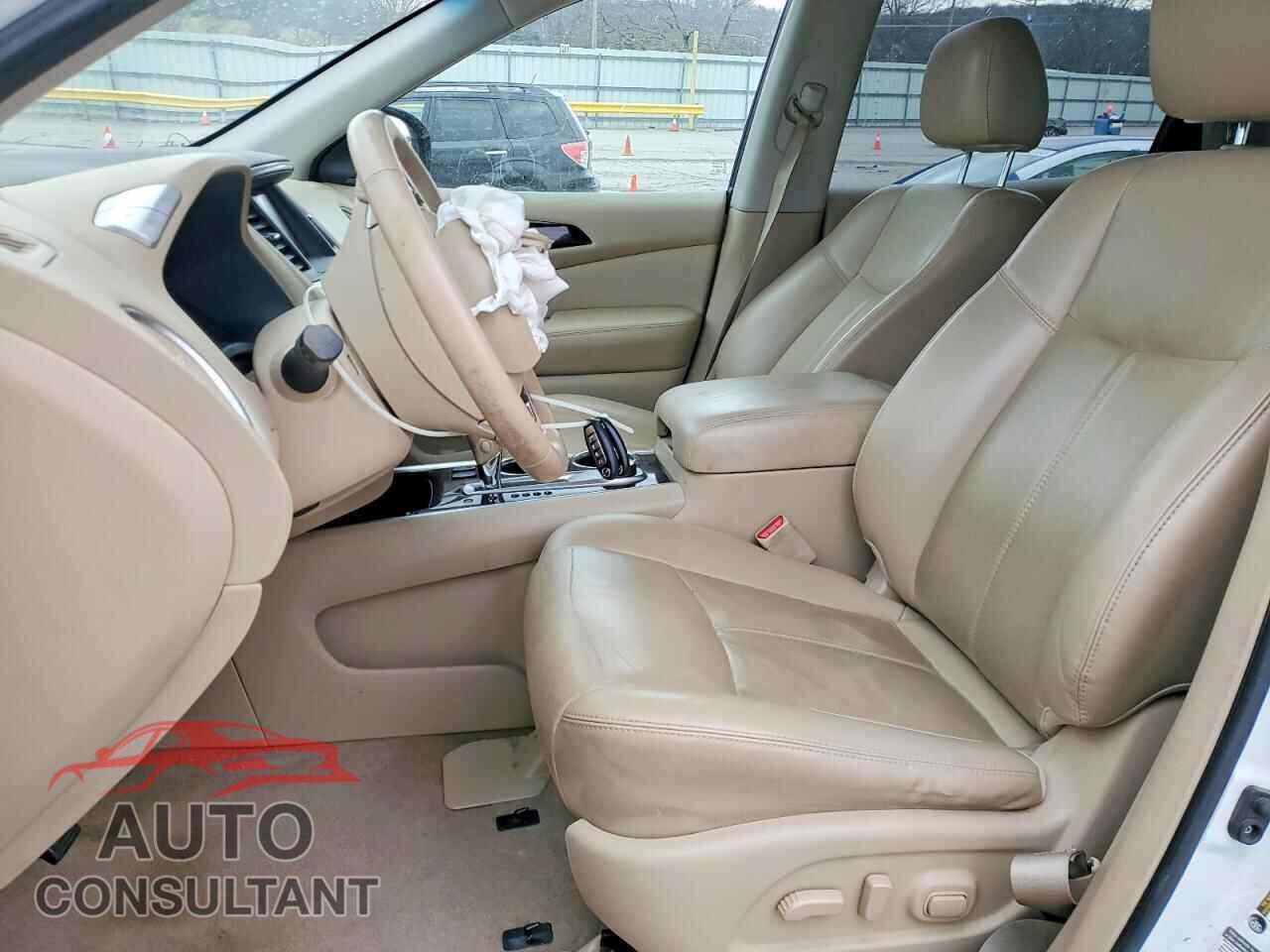 NISSAN PATHFINDER 2015 - 5N1AR2MM2FC644461
