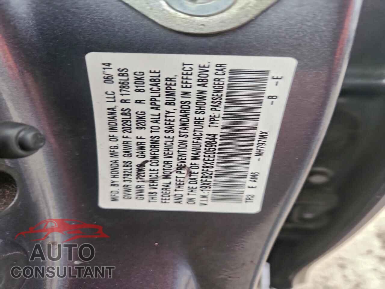 HONDA CIVIC 2014 - 19XFB2F8XEE059844