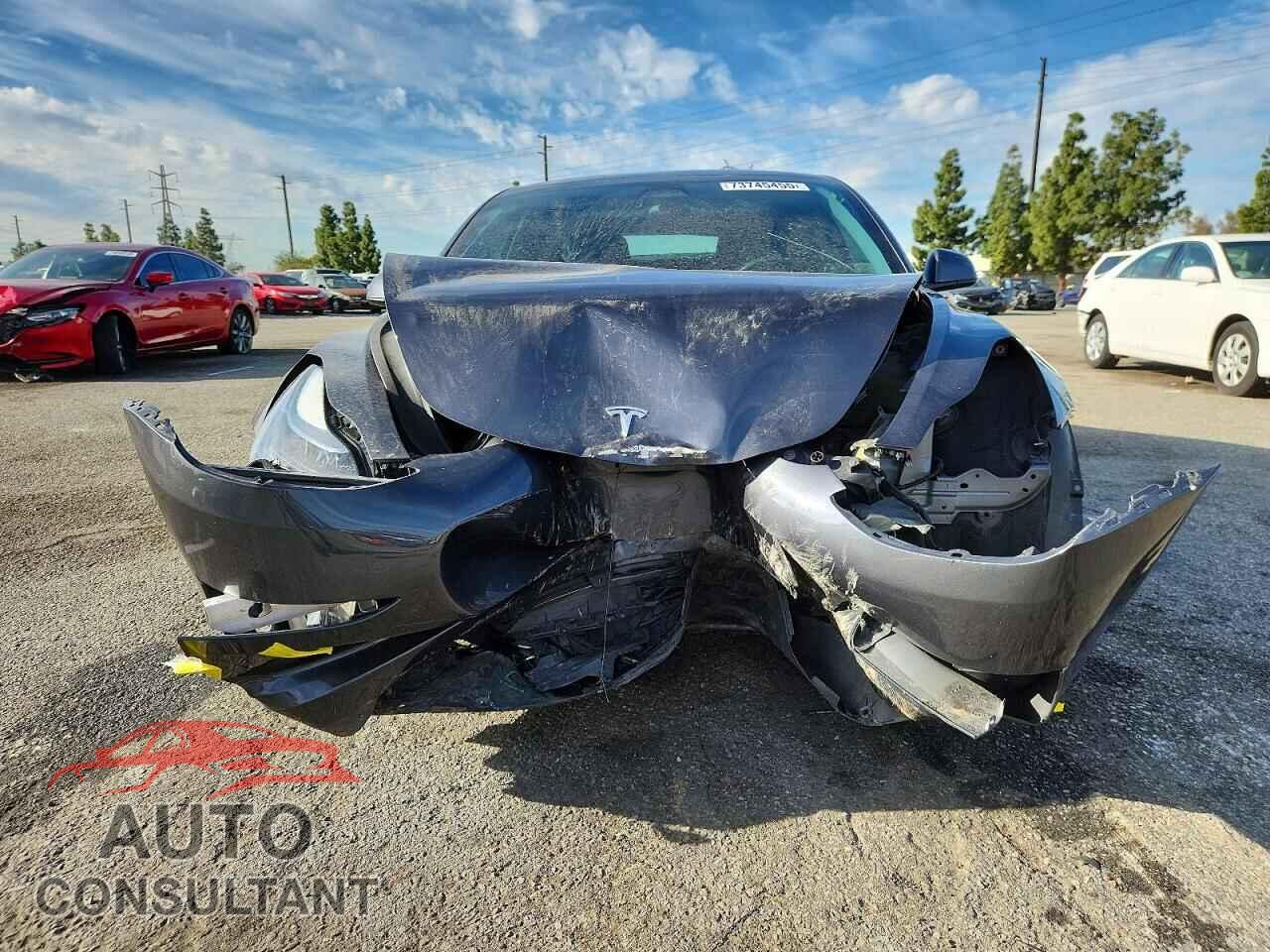 TESLA MODEL 3 2023 - 5YJ3E1EAXPF616161