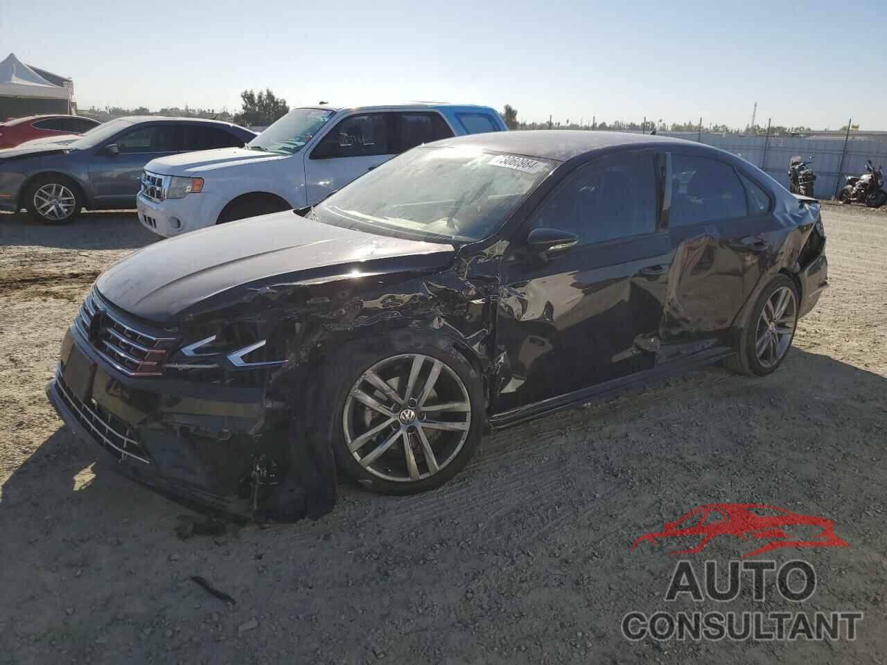 VOLKSWAGEN PASSAT 2018 - 1VWAA7A36JC039451