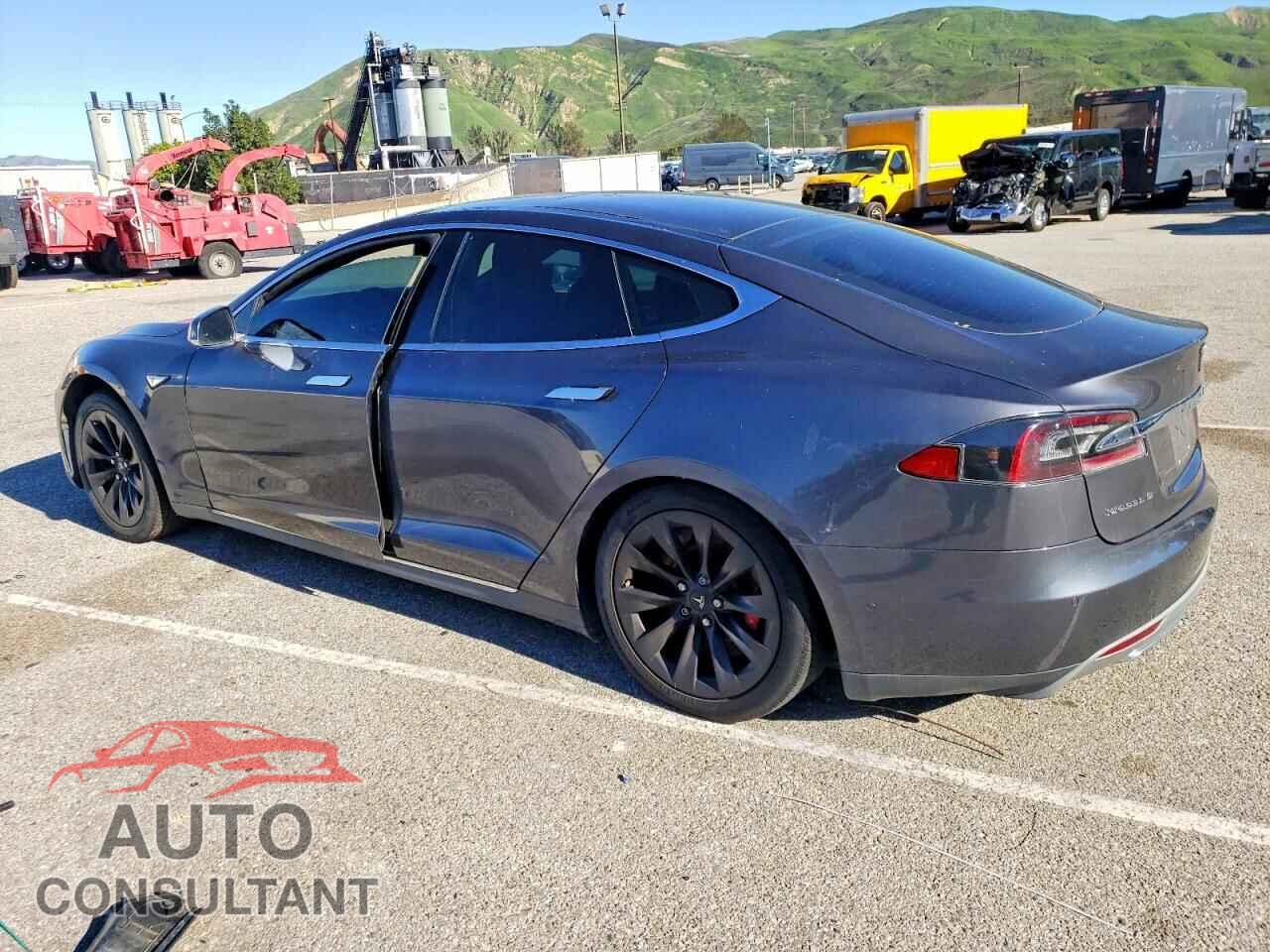 TESLA MODEL S 2014 - 5YJSA1H23EFP67433