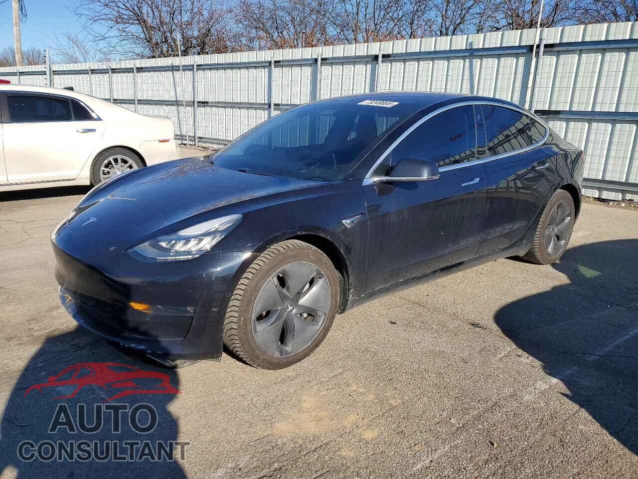 TESLA MODEL 3 2018 - 5YJ3E1EB2JF070844