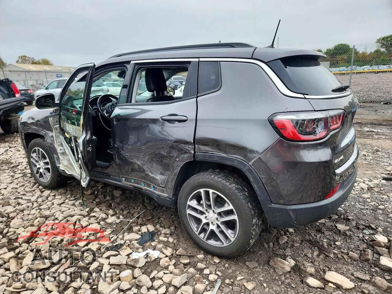 JEEP COMPASS 2020 - 3C4NJDBB9LT241166