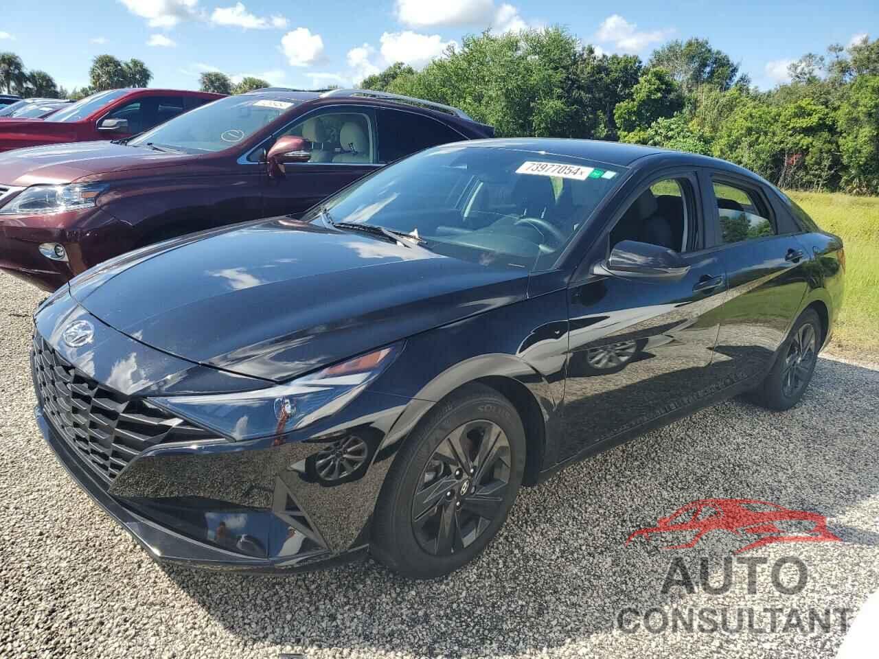 HYUNDAI ELANTRA 2023 - KMHLM4AJ5PU042761