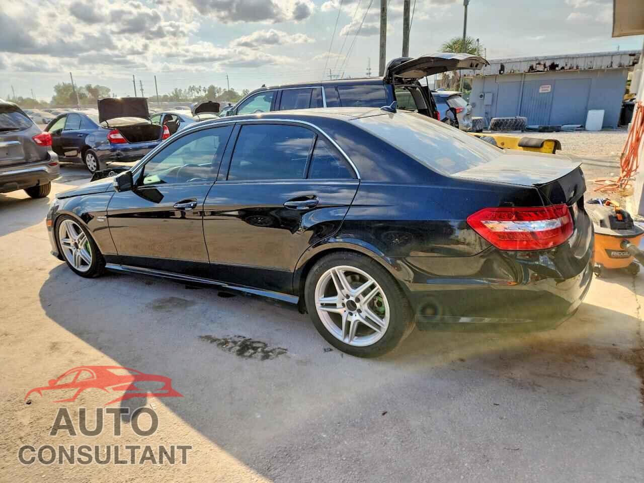 MERCEDES-BENZ E-CLASS 2012 - WDDHF9BB6CA554684
