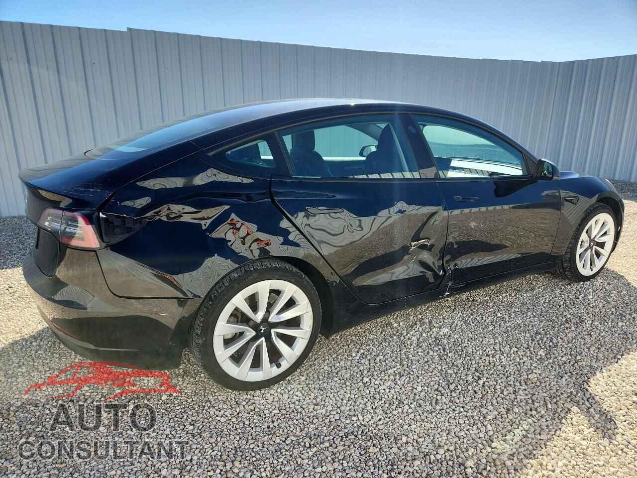 TESLA MODEL 3 2022 - 5YJ3E1EAXNF372413