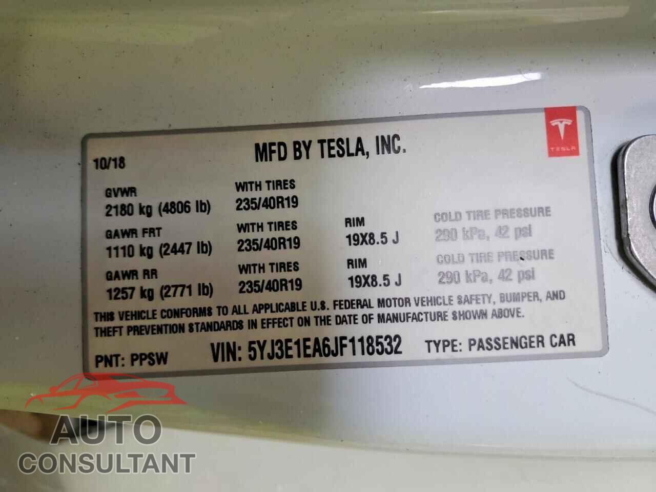 TESLA MODEL 3 2018 - 5YJ3E1EA6JF118532