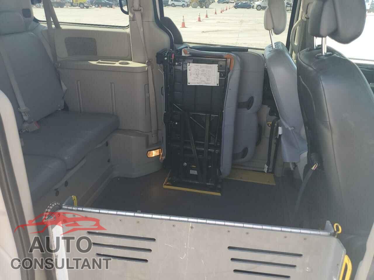DODGE CARAVAN 2017 - 2C4RDGBG2HR776520