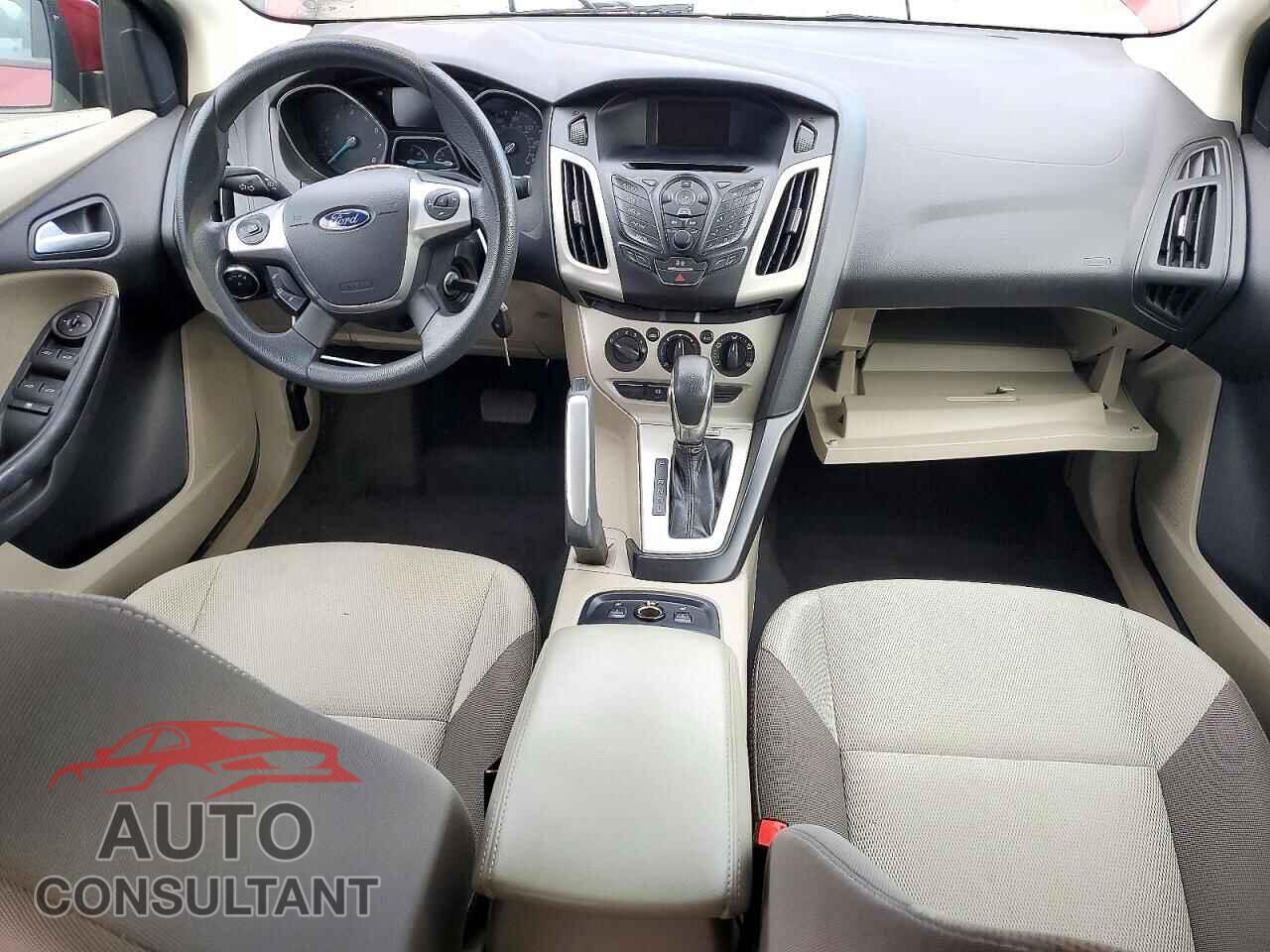 FORD FOCUS 2014 - 1FADP3F28EL101449
