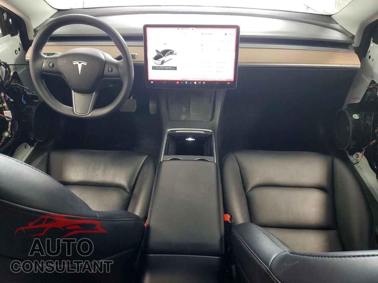 TESLA MODEL 3 2021 - 5YJ3E1EA8MF089345