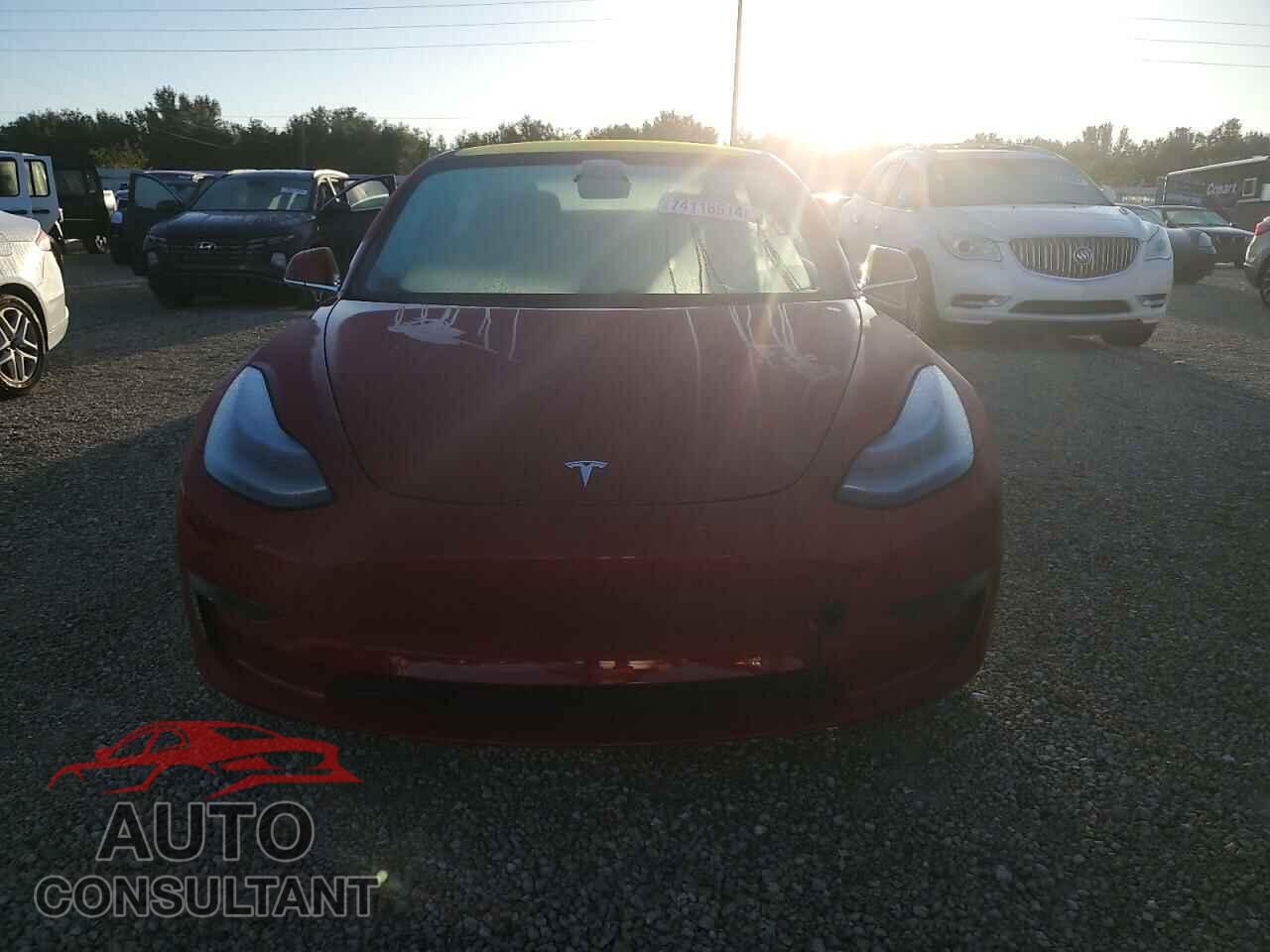 TESLA MODEL 3 2018 - 5YJ3E1EB4JF065516