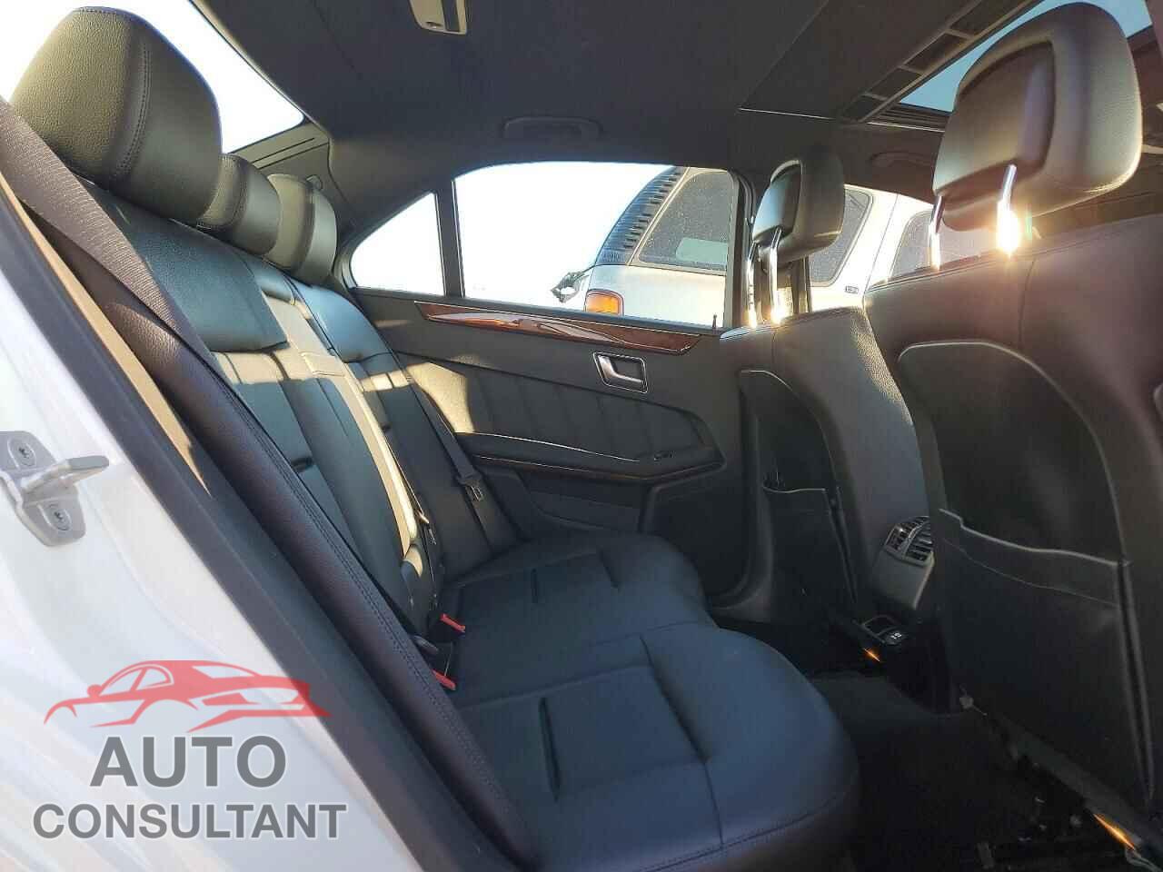 MERCEDES-BENZ E-CLASS 2013 - WDDHF5KB0DA746497