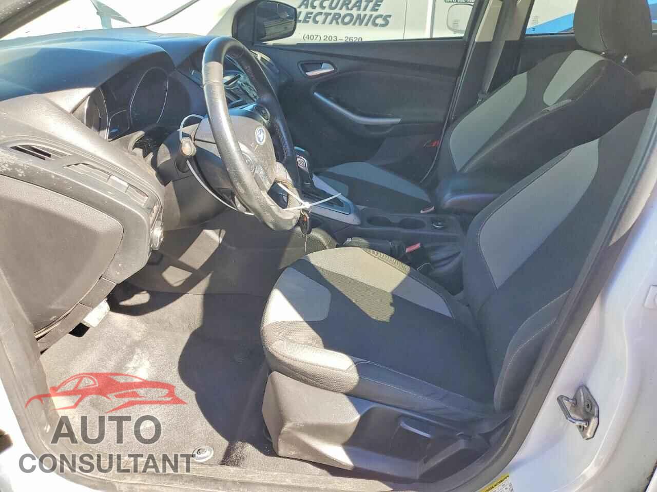 FORD FOCUS 2012 - 1FAHP3F22CL462643