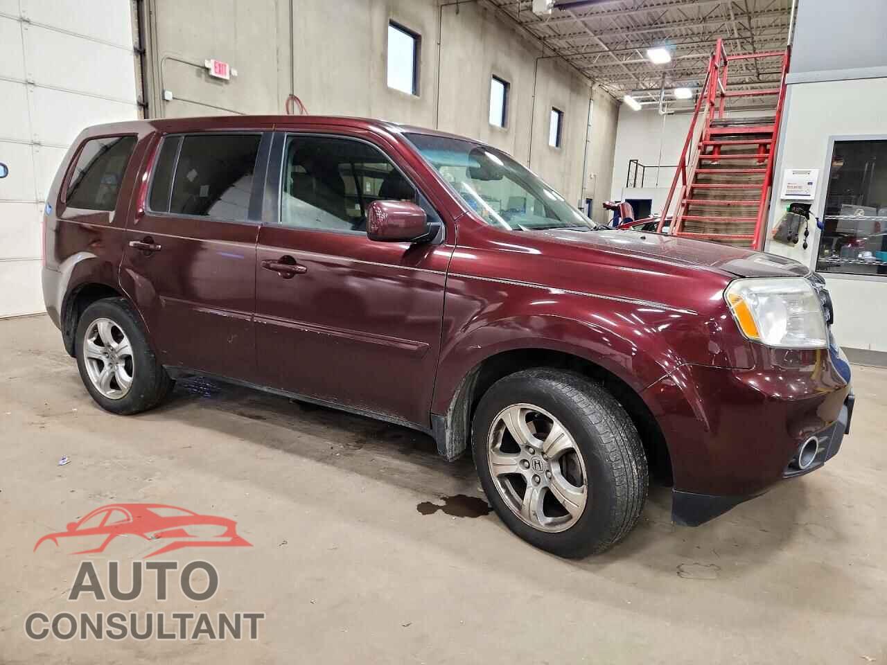 HONDA PILOT 2015 - 5FNYF4H57FB043379