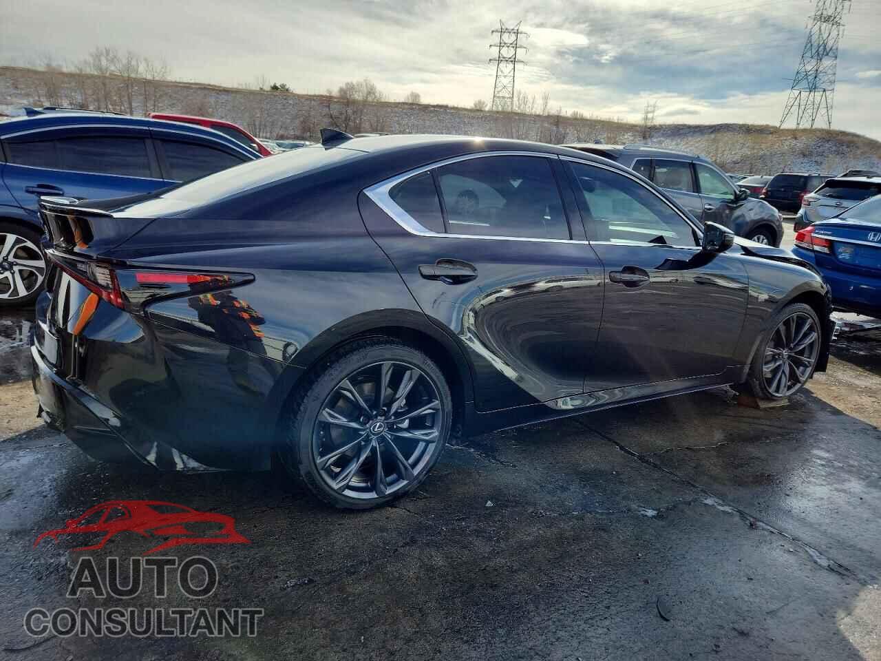 LEXUS IS 2024 - JTHB81F23R5053547