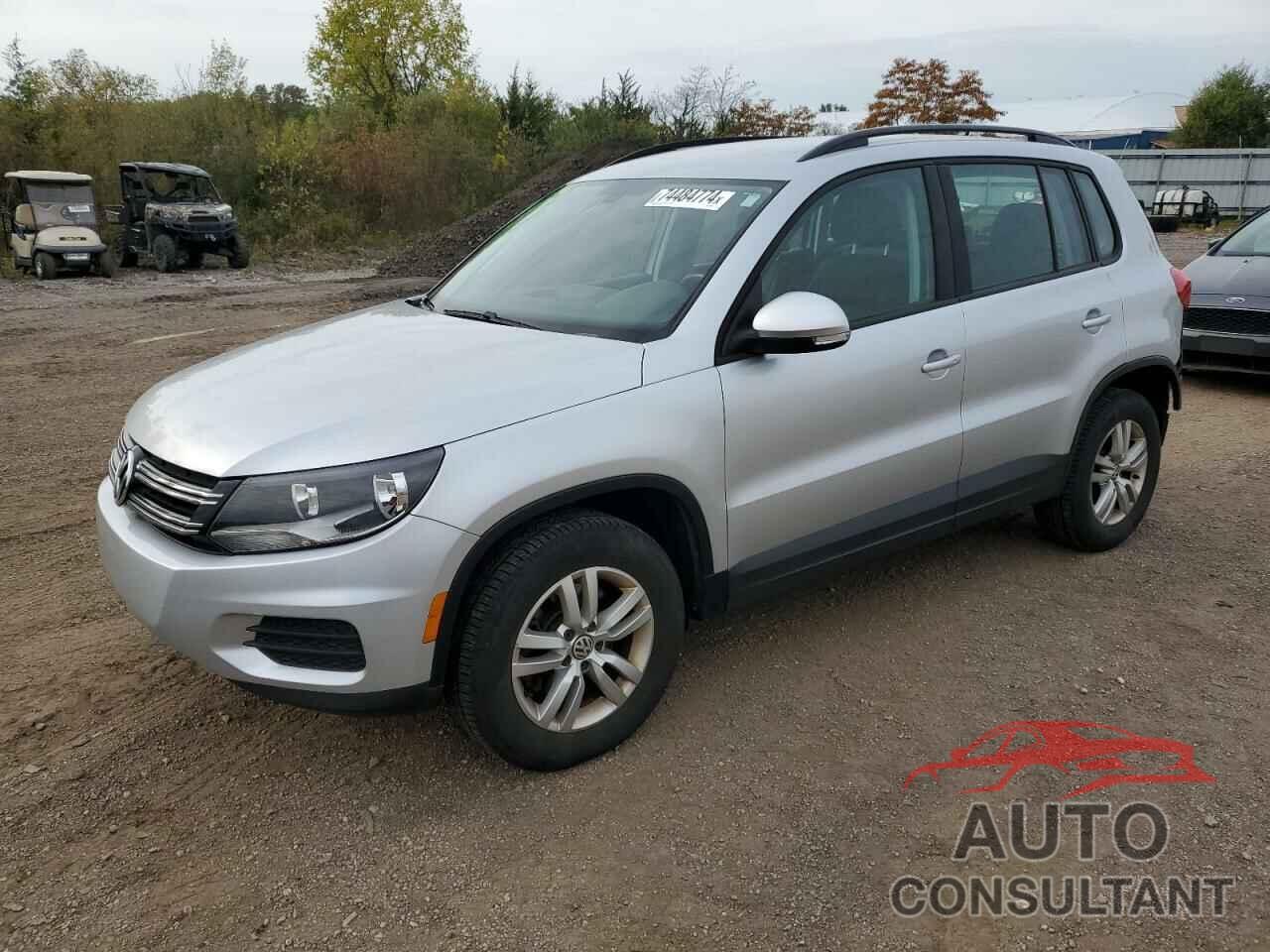 VOLKSWAGEN TIGUAN 2016 - WVGBV7AX3GW600920