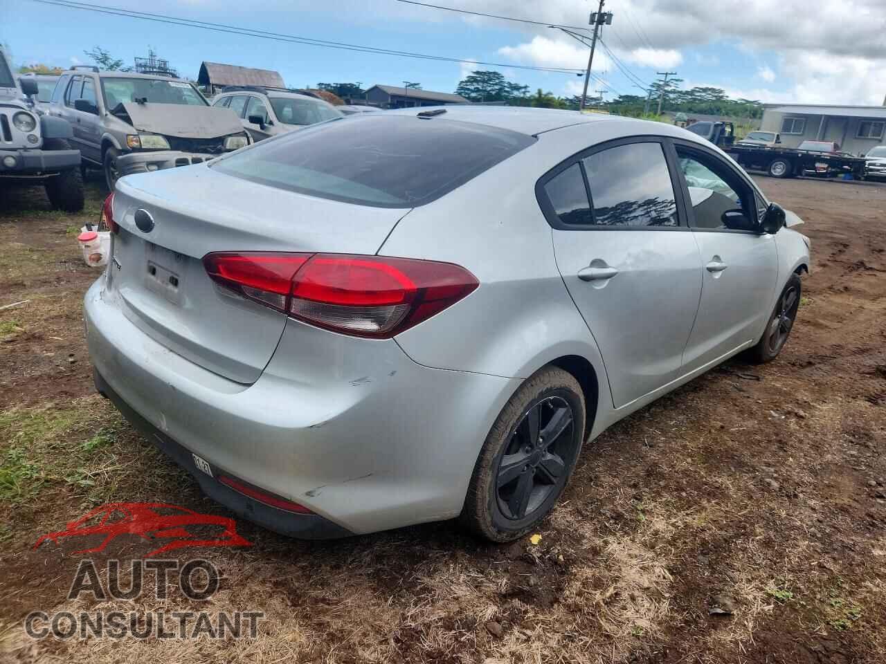 KIA FORTE 2018 - 3KPFL4A78JE168921