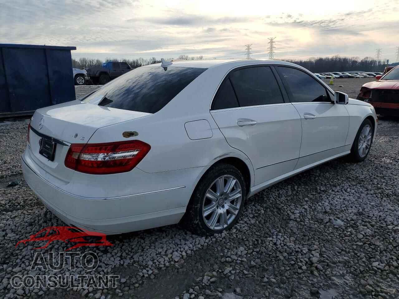 MERCEDES-BENZ E-CLASS 2013 - WDDHF8JB3DA754290