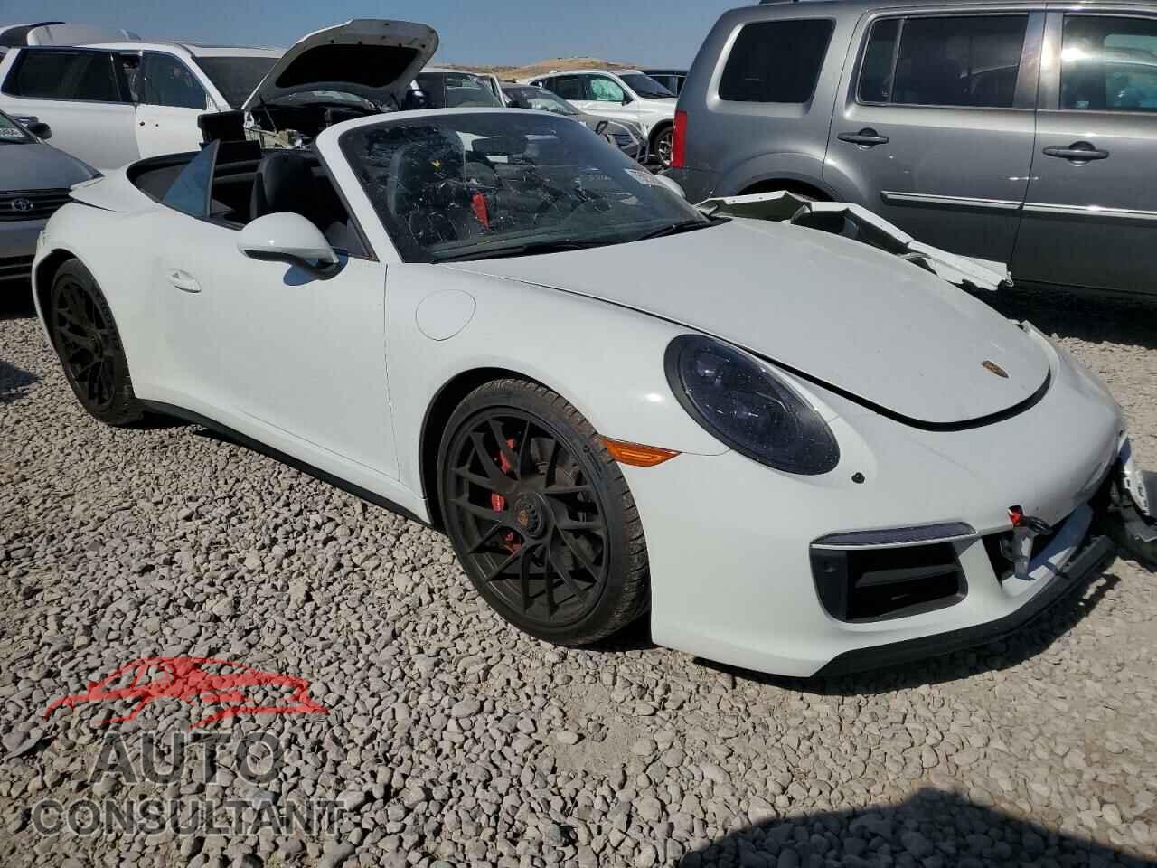 PORSCHE 911 2018 - WP0CB2A94JS147492