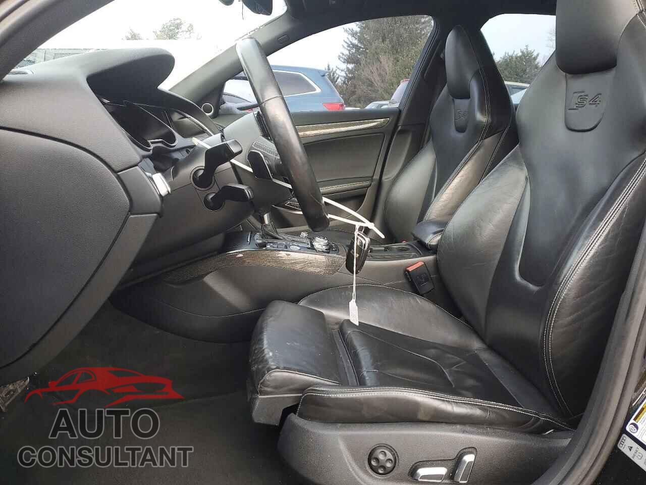 AUDI S4/RS4 2013 - WAUKGAFL8DA070452
