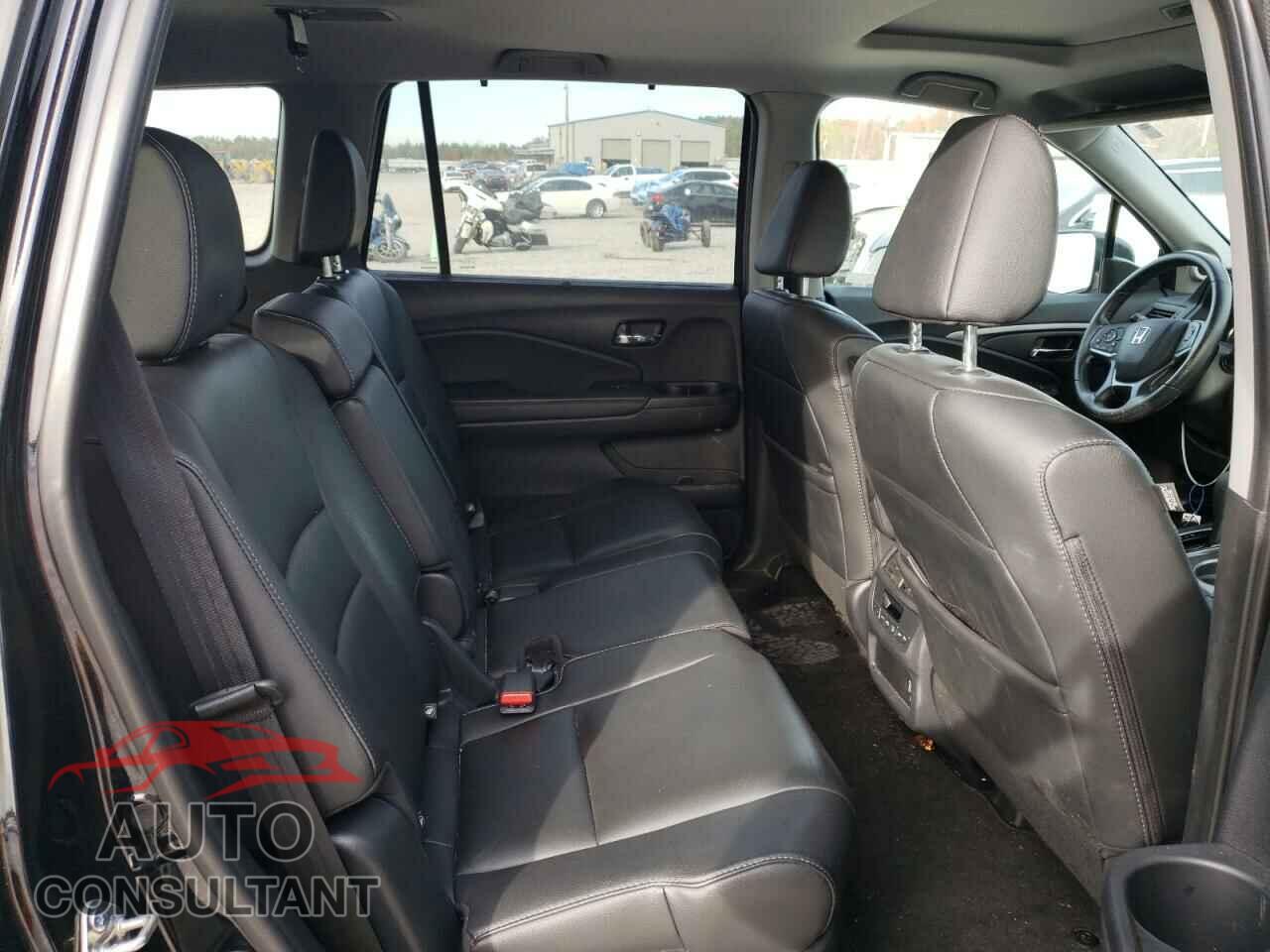 HONDA PILOT 2020 - 5FNYF5H55LB010589