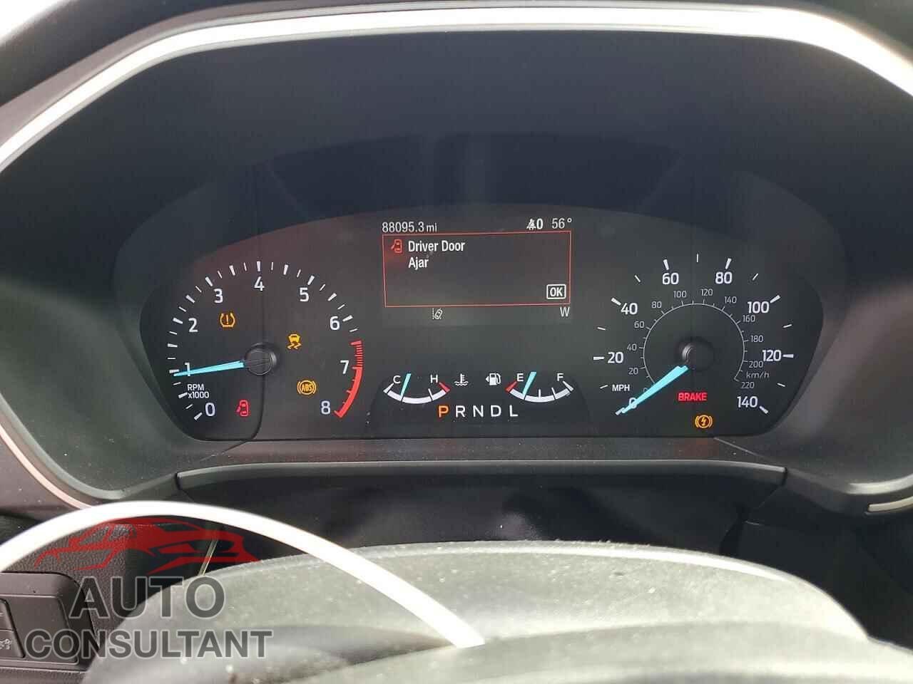 FORD ESCAPE 2020 - 1FMCU0G69LUA92021